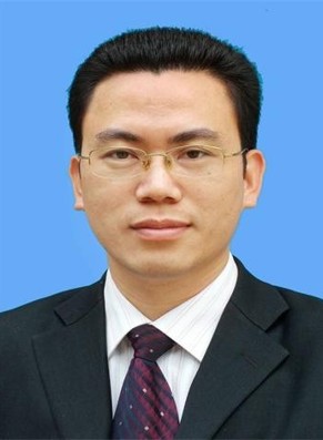 龙志坚
