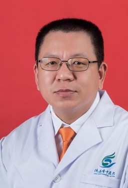 成卓霖